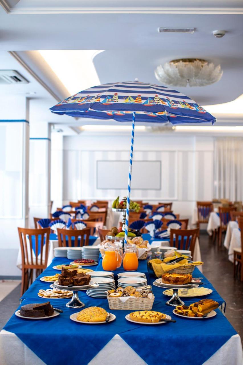 Hotel Holland 3*